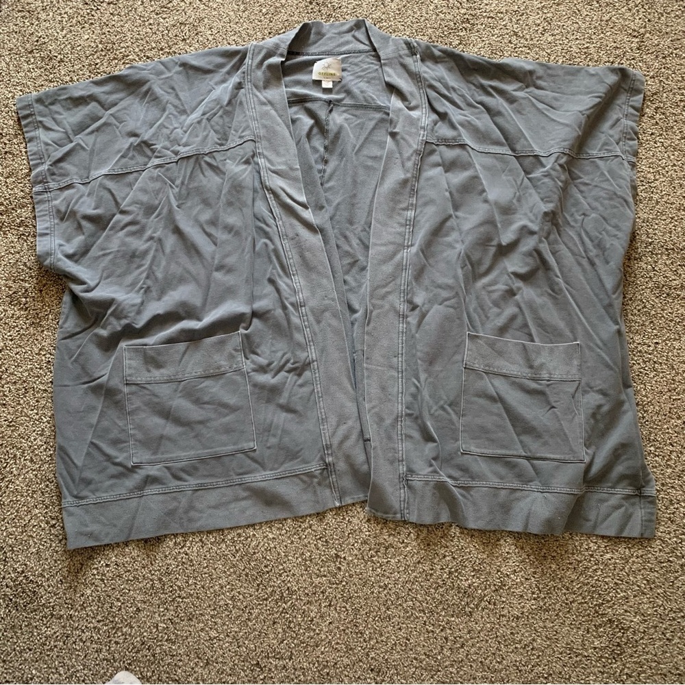 Offline Aerie Gray Cape/Poncho